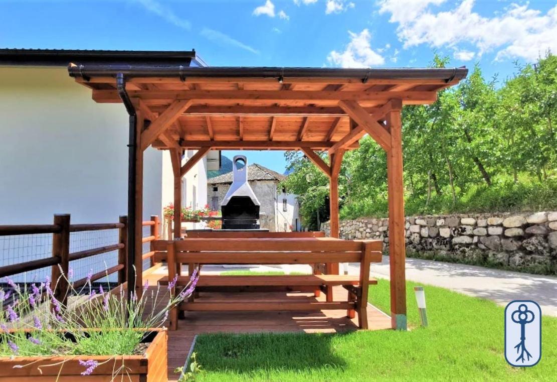 Casa Vacanze Antico Eremo, Tra Natura E Tradizione Campodenno Exterior photo